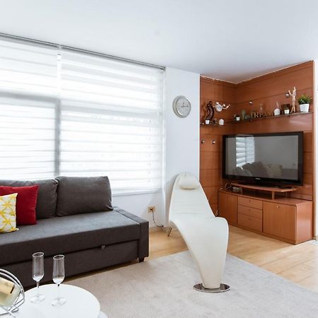 Two Bedroom Townhouse Within 10Min Walk From Beach Barcelona Bagian luar foto